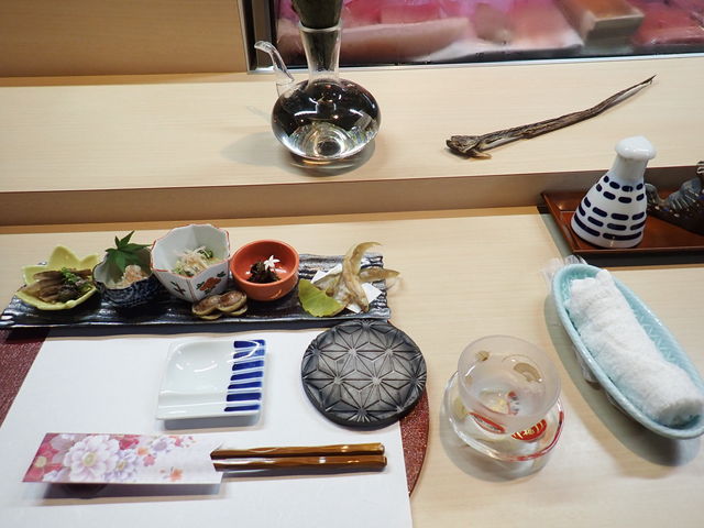 海苔酒と、郷土料理の盛り合わせ_だるま寿し