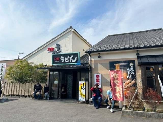外観は、普通のうどん屋さんですが、立ち寄る価値ありです!_灯台 うどん