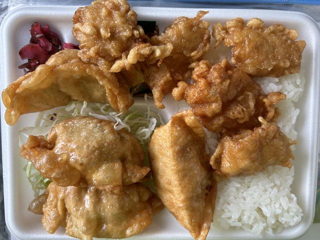 人気のギョウカラ弁当_わせだの弁当屋