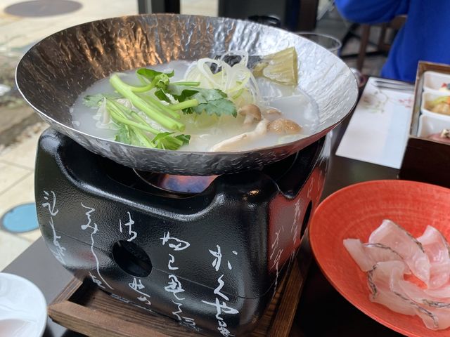 鯛のしゃぶしゃぶ、美味しかったです。_酒工房 独歩館