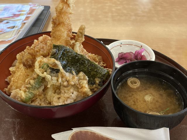 天丼です。スタッフのかたは親切です。_美人の湯 かかみがはら