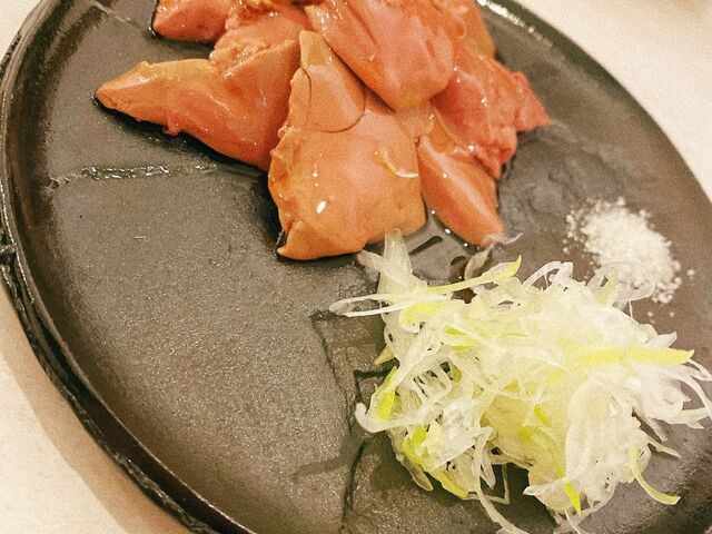 低温調理してあるレバ刺しが美味しすぎました(^_^)_飯と酒 ELEVEN メシトサケ イレブン