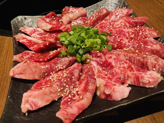 にいなさんの炭火焼肉じゃけぇ 阪急伊丹店の投稿写真1