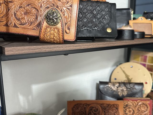 レザー作品が沢山です。_K-one Leather Craft