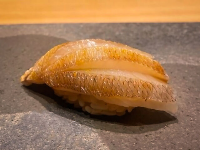 春子鯛
旬の職場ももちろん美味!_鮨 匠海