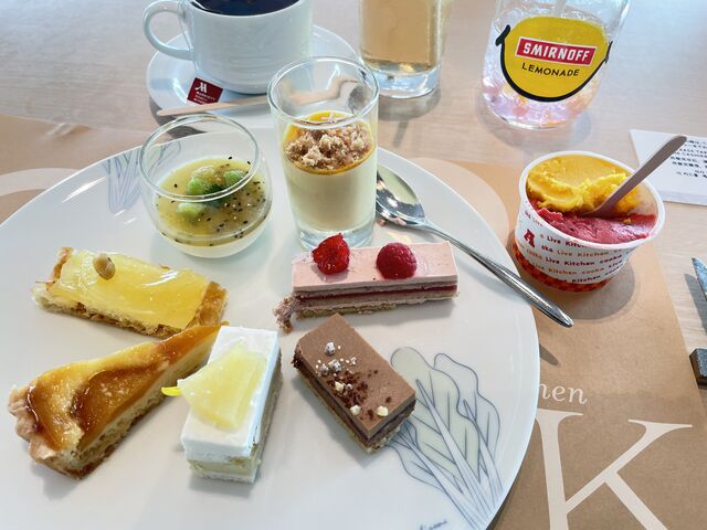 ケーキ、ジェラートはどれも素晴らしい!_大阪マリオット都ホテル