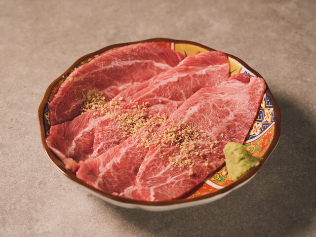 ほほ刺し_焼肉 舌ぺい