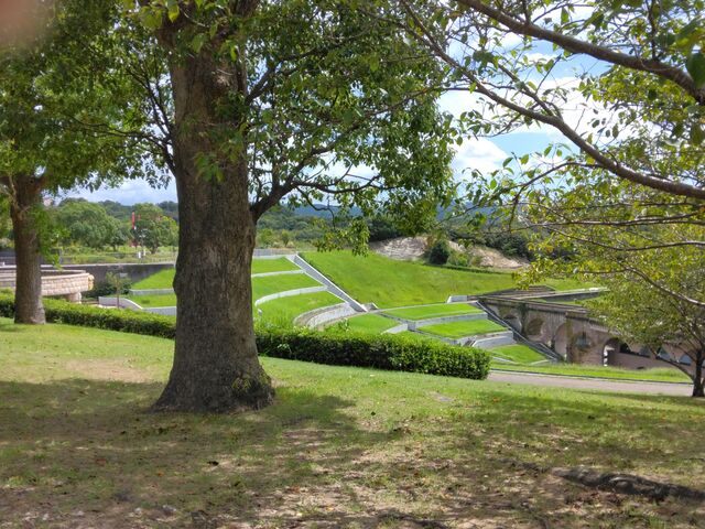 公園は非常に広い感じです。_新庄総合公園