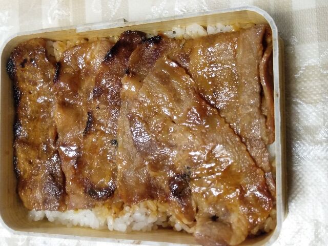 豚あみ焼き弁当・680円_静岡弁当