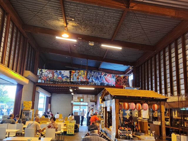 店内はこんな感じです。_土浦魚市場
