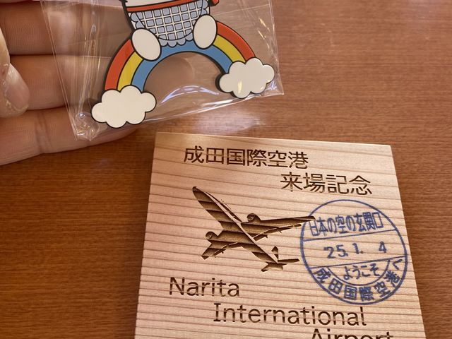 多古町役場の方からいただいたふっくらたまこちゃんとリトリート記念のコースター_成田空港リトリート