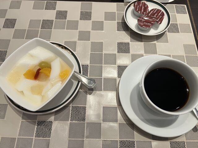 コーヒーはお代わり出来ます。_オークラ千葉ホテル レストランセブンシーズ