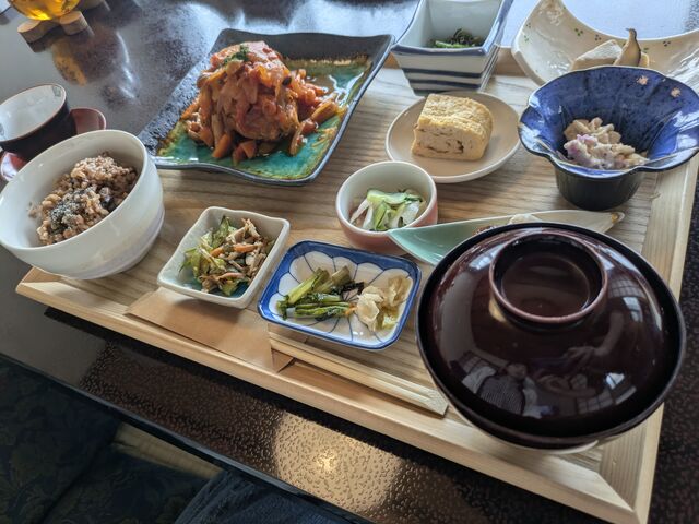 トマト煮込みハンバーグ_Cafe&Retreatぴゅあ