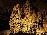 七ツ釜鐘乳洞の写真2
