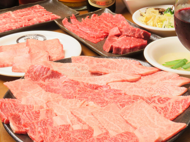 焼肉べこ六 王道 立川店の写真1