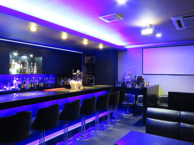 cafe pub MON-CHIの写真1