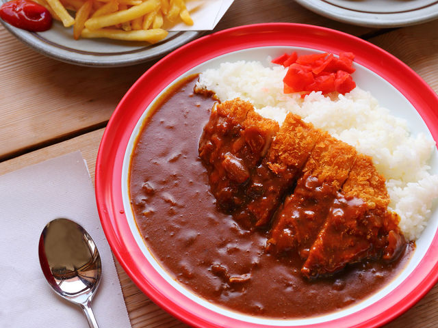 カツカレーも・・・人気_奥利根スノーパーク