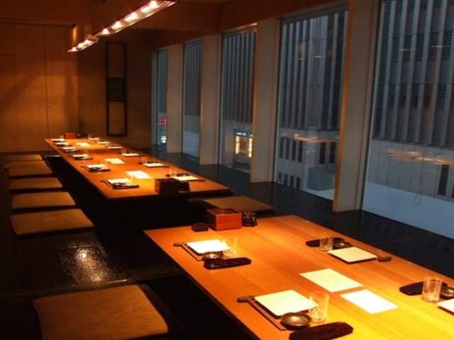 Dynamic Kitchen & Bar 響 有楽町店の写真1