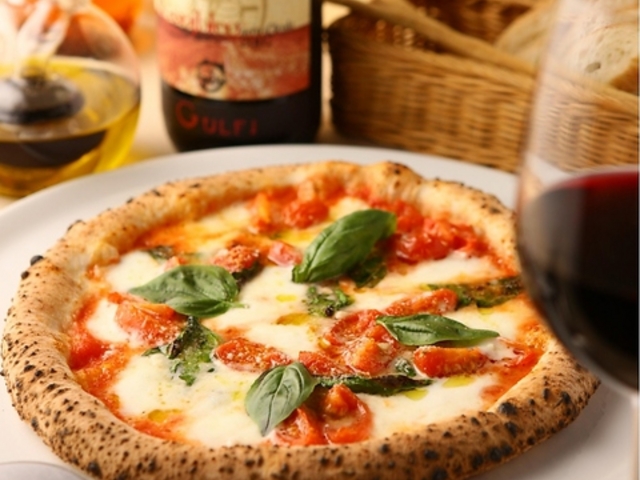 エノテカ・ピッツェリア 神楽坂スタジオーネの写真1