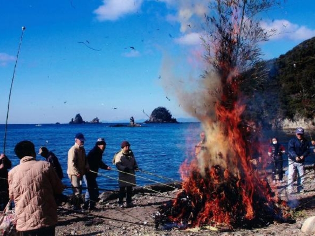 どんど焼の写真1