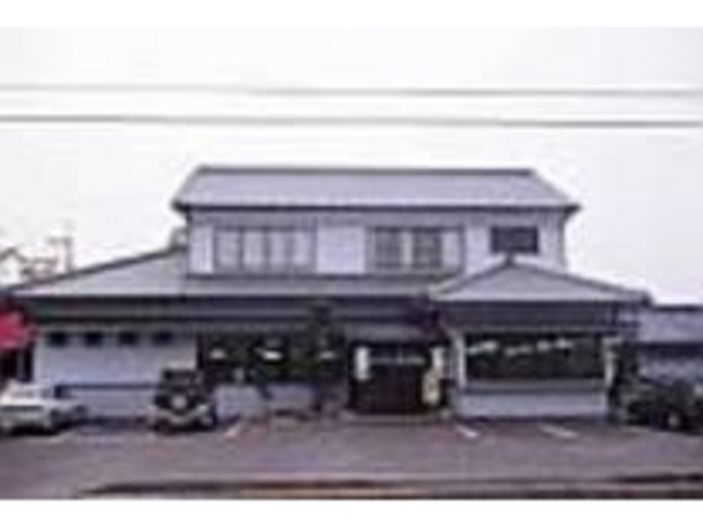 「いらっしゃい!」のかけ声も威勢がいい_将八うどん 観音寺本店