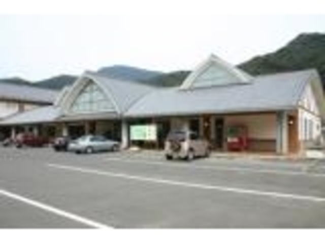 佐世保市吉井活性化センター「ソレイユ吉井」の写真1