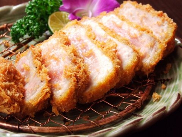 とんかつ 田なか屋 リオワールドの写真1