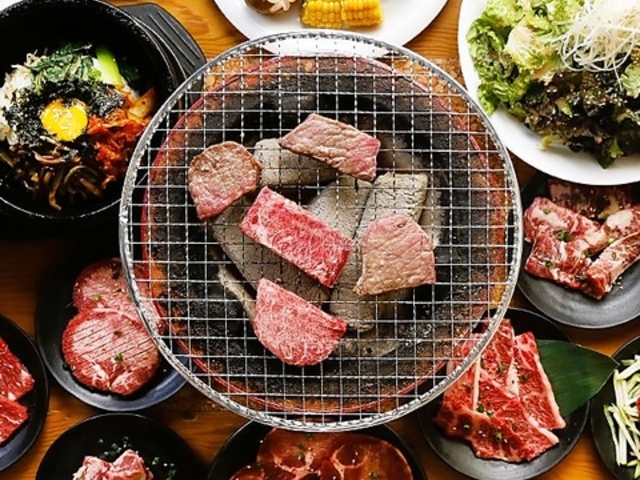 元氣七輪焼肉 牛繁 旗の台店の写真1