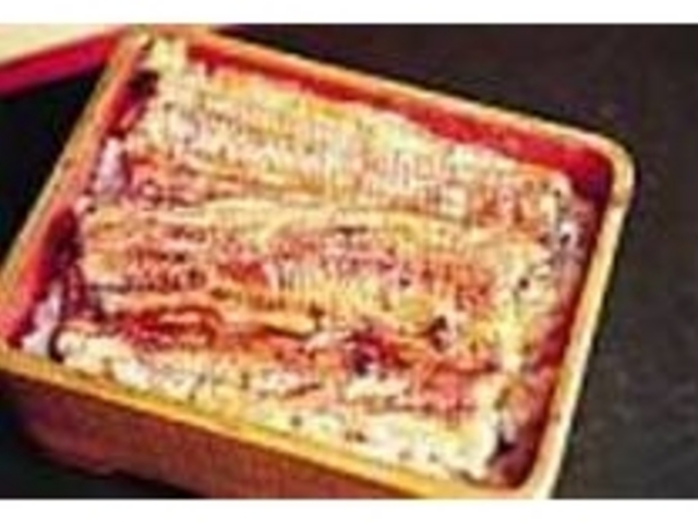 炭火でじっくりと焼いたうなぎはツヤが違う_千年屋