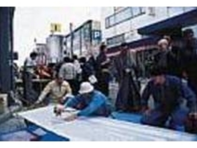 染織ストリートパフォーマンスも見物_きものまつり