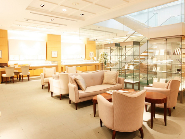 スタージュエリー元町本店