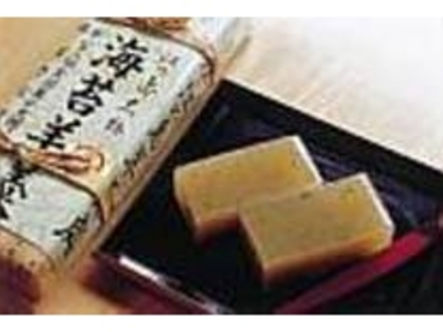『海苔羊羹』はお店で頂くこともできる_中村屋羊羹店