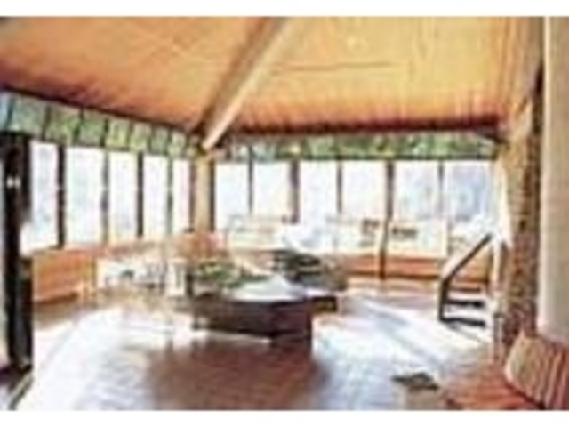 有峰の歴史をビデオとパノラマで紹介_有峰森林文化村