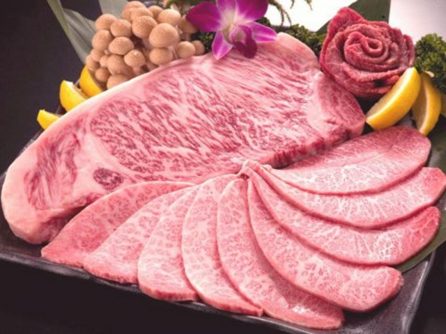 牛兵衛 草庵 阪急西宮ガーデンズ店の写真1