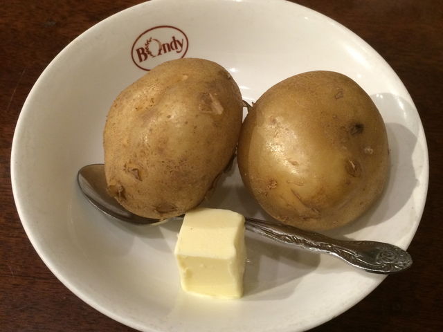 欧風カレー ボンディ 神保町本店