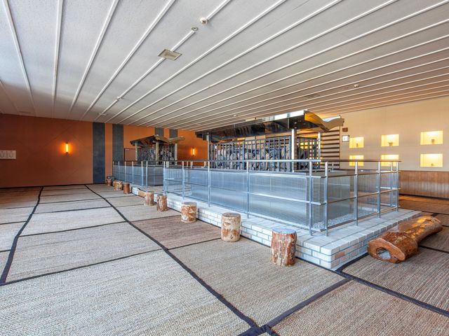 別料金エリア「フォーレスト」の健美効炉_天然温泉コロナの湯 小田原店