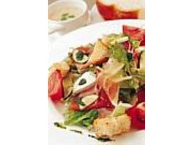 『サラダランチ』にはスープとパンが付く_ランチャン アヴェニュー