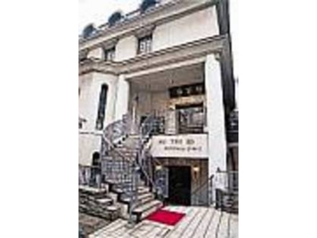 1階と2階では違う趣が楽しめる洋館風の店_仏蘭西料亭 霧笛楼