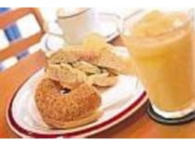 『ベーグルサンド』と『スムージー』で一服_Shannon's Specialty Coffee