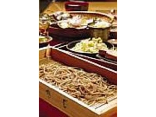 食前酒から手打ちそばまで地元食材を使用_生石 大松家