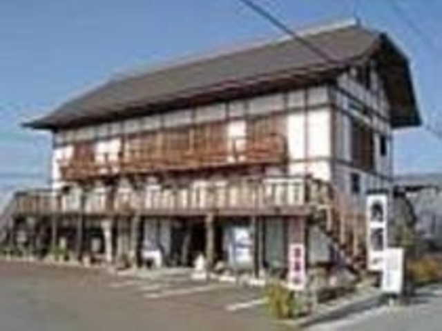 築250年以上の古材で建てられた店舗_渡辺宗太商店