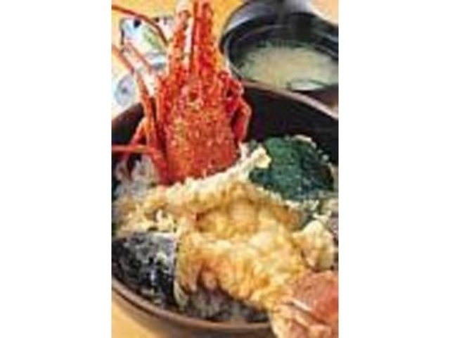 伊勢エビは8月下旬から10月まで_カフェキッチン こっとん
