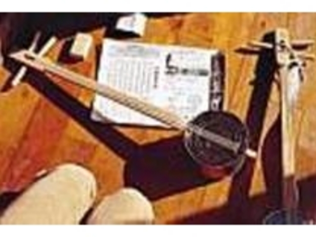 『カンカラ三線セット』はお土産にもいい_まちだ屋