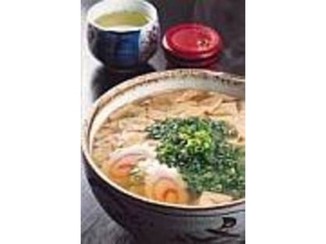 日光名物の湯葉が贅沢にのった『ゆばそば』_鬼防