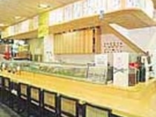 新鮮な海の幸を!美味しいうちにどうぞ_味の店スズラン