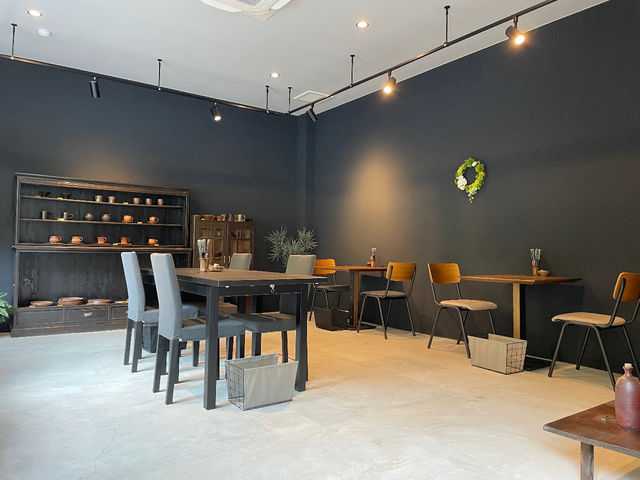 cafe店内_夢幻庵備前焼工房