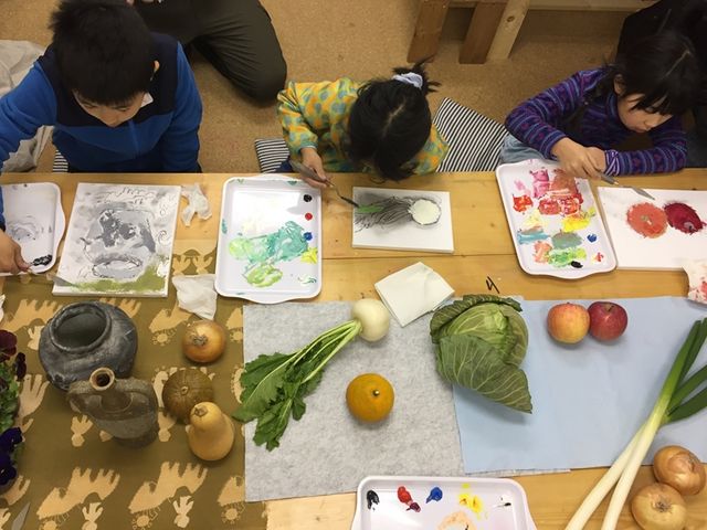 子供教室の様子_油絵工房 アトリエだんだん