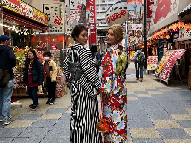 通天閣の街並みで…_おしゃれ工房 綺麗館