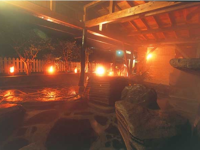 展望露天風呂
◆山ん湯◆
家族風呂としてご利用いただけます。_湯宿 鶴水荘