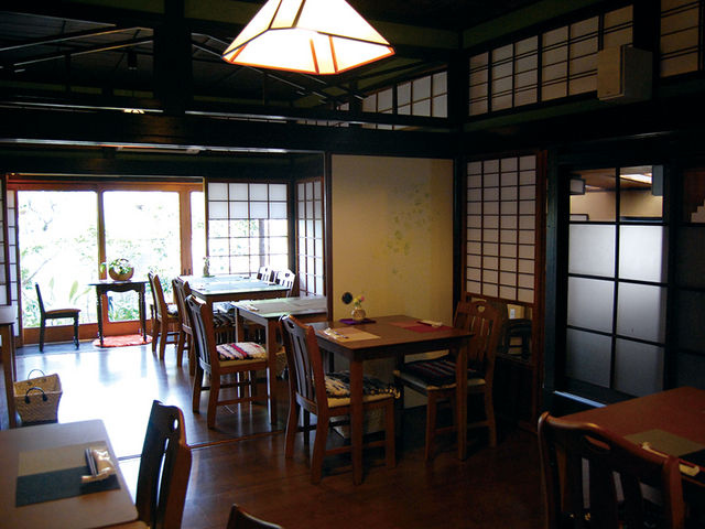 季節料理 三佳屋